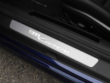 モデルバッジ