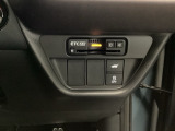 高速道路のご利用時にとても便利なETC車載器付。利用には車両情報を登録する「セットアップ」が別途必要です。