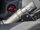 扱いやすさに配慮されたウインカーレバー。運転時の安心感を高めます。