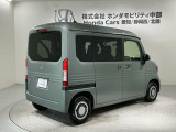 専門業者にて内外装のクリーニングを実施しております!