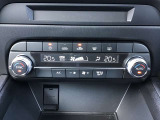 エアコンはオートエアコンです☆快適な空間で運転していただけます☆