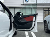 国道1号線に沿い横浜市営地下鉄「三ッ沢上町駅」から徒歩約10分。 BMW Premium Selection 横浜三ッ沢店 / 〒240-0062神奈川県横浜市保土ヶ谷区岡沢町322-3 / TEL:045-612-8488