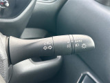 オートライト搭載なので暗くなると自動でライトが付いて便利です!対向車への視認性も向上するので安全面もUPしますね♪