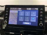 ディスプレイオーディオを装備。スマホとクルマをつなぐことで、これまでのナビに加えて、いろんなサービスが楽しめます。