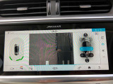 360度カメラで駐車の時も安心です。