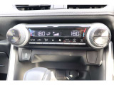 R2年式・RAV4・X・5.8万キロ・LEDヘッドライト・F・S・Rエアロパーツ・9インチナビ・Bluetooth・CD/DVD再生・バックモニター・ドライブレコーダー・インテリキー