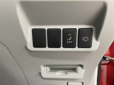 車両接近通知装置のオンオフスイッチです。早朝に出かけるときや深夜の帰宅など、静かに走りたい時などはオフにできます。(通常は安全のためにオフにしないでください)