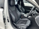 国道1号線に沿い横浜市営地下鉄「三ッ沢上町駅」から徒歩約10分。 BMW Premium Selection 横浜三ッ沢店 / 〒240-0062神奈川県横浜市保土ヶ谷区岡沢町322-3 / TEL:045-612-8488