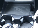 車両の詳細、ご質問につきましては、営業スタッフまでお気軽にご連絡下さいませ。遠方のお客様には実車の詳細動画送信も承ります。お問合せをお待ち致しております。