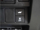 ◆横滑り防止装置◆コーナーリング時の横すべりを抑える機能と、車両の急激な挙動変化を抑える機能で、安定した走行を実現しています。運転に安心とゆとりが出来ます。
