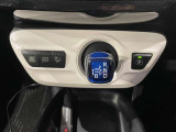 【DRIVE MODE】走り方を簡単に切り替えて、燃費・走り・快適性を最適化できる機能です。ワンタッチで走り方を選べ、燃費重視の普段使いからパワーのある走りまで乗りこなします^^