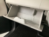 ご契約の流れは、当店のスタッフがわかりやすく説明いたしますのでお気軽にお声かけください!