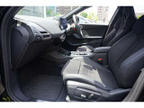 疲れにくいと評判のBMWのシートは一度座るとその良さがわかります☆お問合せ(0078-6002-613077)迄お待ちしております。大阪府吹田市芳野町5-55 毎水曜、第二・第三火曜日定休 営業時間10:00〜18:00