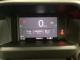 速度計周りもデザインがイイですよ!