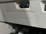 運転席側にニーエアバック付き!