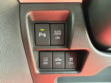 新品ナビもお車ご購入時にオプションで付けて頂けます♪様々な機能があり目的地までのルート案内等をしてくれますので道に迷うことなく目的地まで到着できます♪