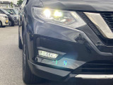 【 LEDヘッドライト 】 青色発光ダイオードを発明した日本人がノーベル賞を受賞し、LEDライトが開発されました。明るく長寿命のライトです。体感して下さい。明るいライトです!