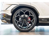 Red Calipers