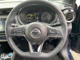 ☆プロパイロットは、高速道路での「渋滞走行」と「長時間の巡航走行」時に、ドライバーに代わってアクセル、ブレーキ、ステアリングを自動で制御(安全運転を行う責任はドライバーにあります)
