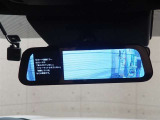 デジタルインナーミラー装備。後部座席に人や荷物が乗っていても後方の視界を良好に!