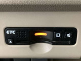 【ETC車載器】もはや必須アイテムのETCを搭載!高速道路のご利用時にとても便利!わずらわしい料金所での現金支払いが不要となりスムーズに通過できます♪