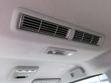 車内全体に快適な風を送り込みます☆プラズマクラスター付きで除菌消臭機能も付いてます