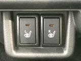 視認性の高いデザインで、周囲の状況を安全に確認しながら運転できます。操作も簡単で、スムーズな車線変更をサポートします。安全運転を意識した設計となっています。