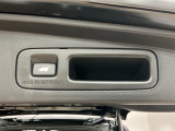 【電動リアゲート】トランクスイッチや純正リモコンなどボタン一つで簡単スムーズに開閉できます♪