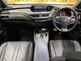 UX 250h Fスポーツ スタイル ブルー 特別仕様車