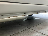 ☆アウトレット車☆左サイドシル部分にサビがございます。走行や機能に問題はありませんが、詳細は車両状態評価書をご覧いただくか、スタッフまでご確認くださいませ。