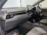 何かあった時のためにJAFがおすすめです!車のトラブルはもちろん、会員優待サービスが豊富ですのでトラブルがなくても魅力がありますよ♪