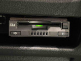 ETCカードを挿入することで高速道路をキャッシュレスで通行。ETCスマートインターチェンジやETC専用インターチェンジが利用できたり、とても便利なアイテムです!保証は修理保証のみとなります。