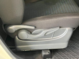 延長保証につきましてはお求めいただく車両によって保証料が異なりますので、当店スタッフまでお気軽にお問い合わせくださいませ。