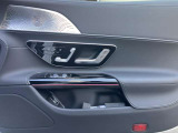 運転席ドア。