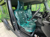 運転席シート廻りは使用感も少なく、良好な状態となっています。丁寧に使われていたことがよくわかりますね。