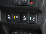 ◆VSA◆横滑り防止装置が装備されています。コーナーリング時の横すべりを抑える機能と、車両の急激な挙動変化を抑える機能で、安定した走行を実現しています。運転に安心とゆとりが出来ます。