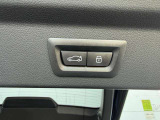車両の詳細、ご質問につきましては、弊社営業スタッフまでお気軽にご連絡下さいませ。遠方のお客様には実車の詳細画像送信も承ります。お客様からのお問合せをお待ち致しております。