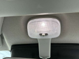 LEDルームランプがとっても明るい☆