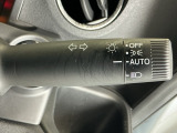 【オートライト(AUTO)】外の明るさをシステムが感知して、自動でヘッドライトが点灯します!ヘッドライトをつけ忘れを防ぐ便利機能です