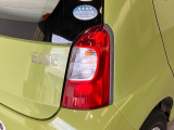 品質へのこだわり!フロアマットやシートなど車内をキレイに清掃し、ニオイや汚れなどを徹底的にクリーニングしてもらっております。室内はピカピカです☆