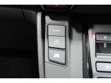 ECONボタンで低燃費モードに☆☆☆ECONスイッチを上手に使ってエコドライブ♪♪環境にもお財布にも優しい装備です☆☆☆