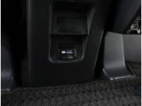 AC電源 AC100V・1500W 室内コンセント(センターコンソールボックス後方)