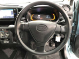 ハンドルは車を運転する上で、ずっと握っている重要なパーツです。手にフィットする物がいいですよね♪