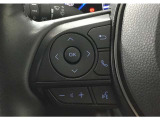 運転中目線を変えずにオーディオの操作ができるステアリングスイッチです