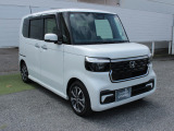 当社の優秀なスタッフがしっかり点検整備をさせていただいてからご納車いたします!さらに!エンジンオイル、エレメント・ミッションオイル・ワイパーゴムを新品交換になります!これで安心して乗って頂けます!