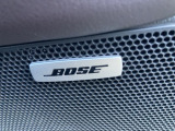 BOSE社との共同開発により室内空間に最適な音響チューニングを施し、クリアで臨場感のあるダイナミックサウンドをお楽しみいただけます。