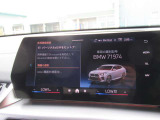 タッチパネルナビとなります。スマホのように使用できます。
