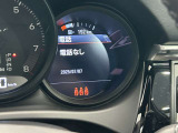 弊社は全車屋内展示のショールームで車両の品質を徹底管理してお車を管理しております。