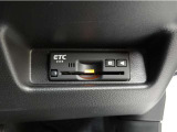 ETC車載器付きです。高速道路の料金所もスムーズに通過できます。※別途セットアップ費用が必要となります。