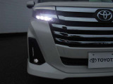 LEDヘッドライトです! 明るく、省電力です!!